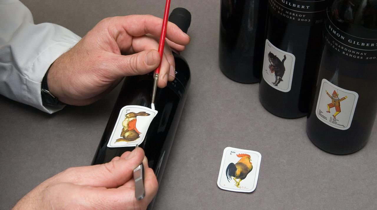 Removing a wine label  