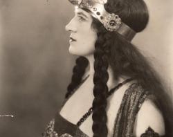 Clara Serena in character for the Opera Samson and Delilah