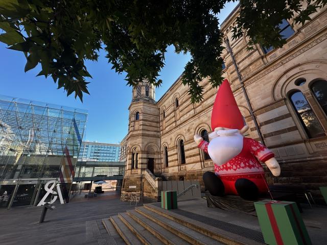 Santa Course outside the Mortlock Chamber for Christmas 2024